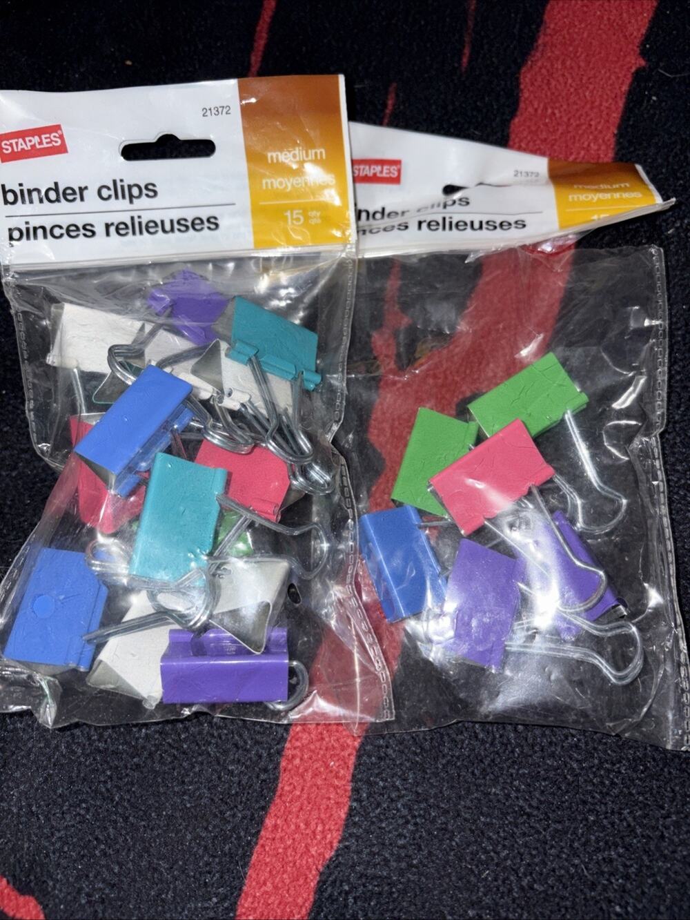 Staples Assorted Color Binder Clips () Medium, Colors 15+6=21